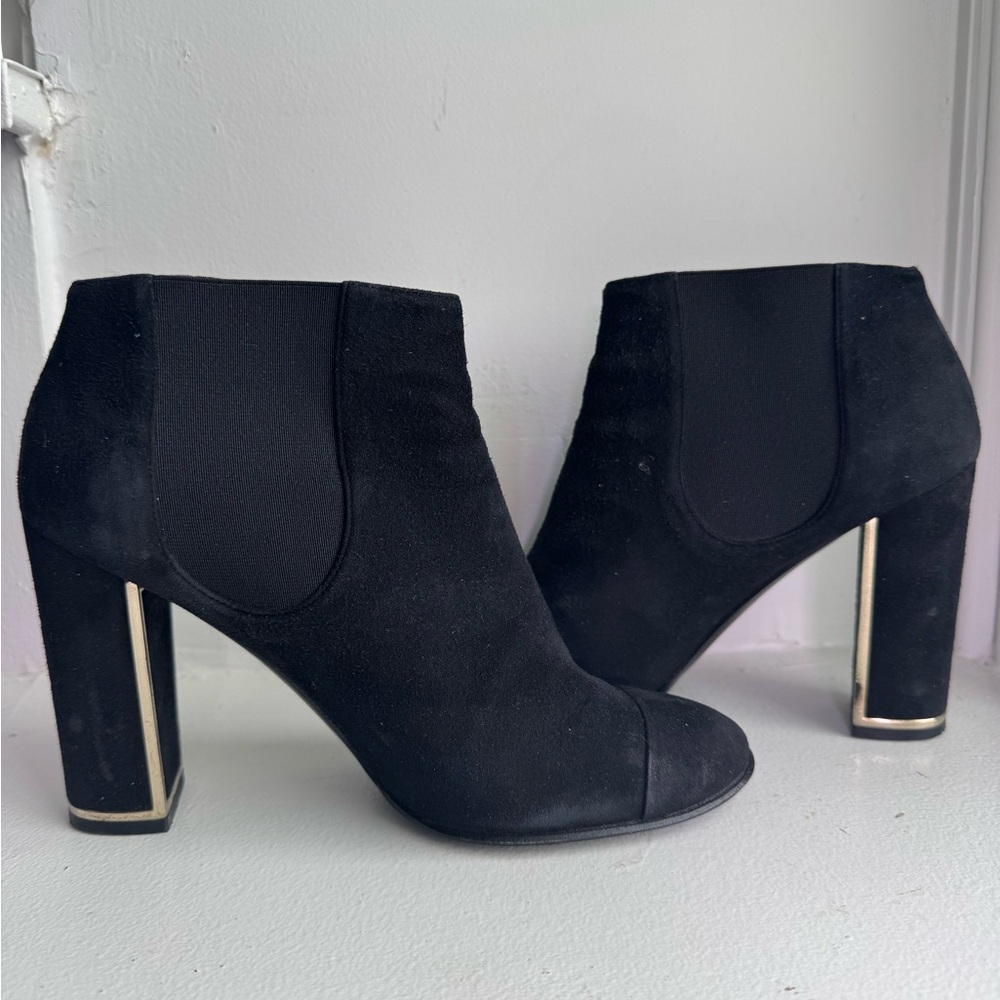 Chanel Black Chelsea Ankle Boots - Picture 6 of 10